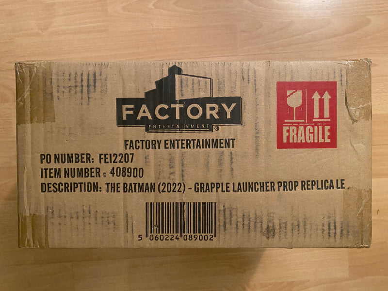 The Batman Grapple Launcher Prop Replica Limited Edition Factory Entertainment